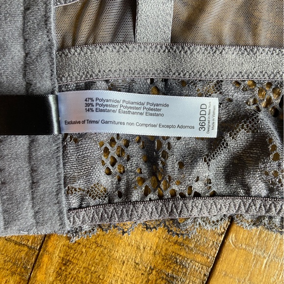 Adore Me Bra 36DDD - Picture 4 of 4